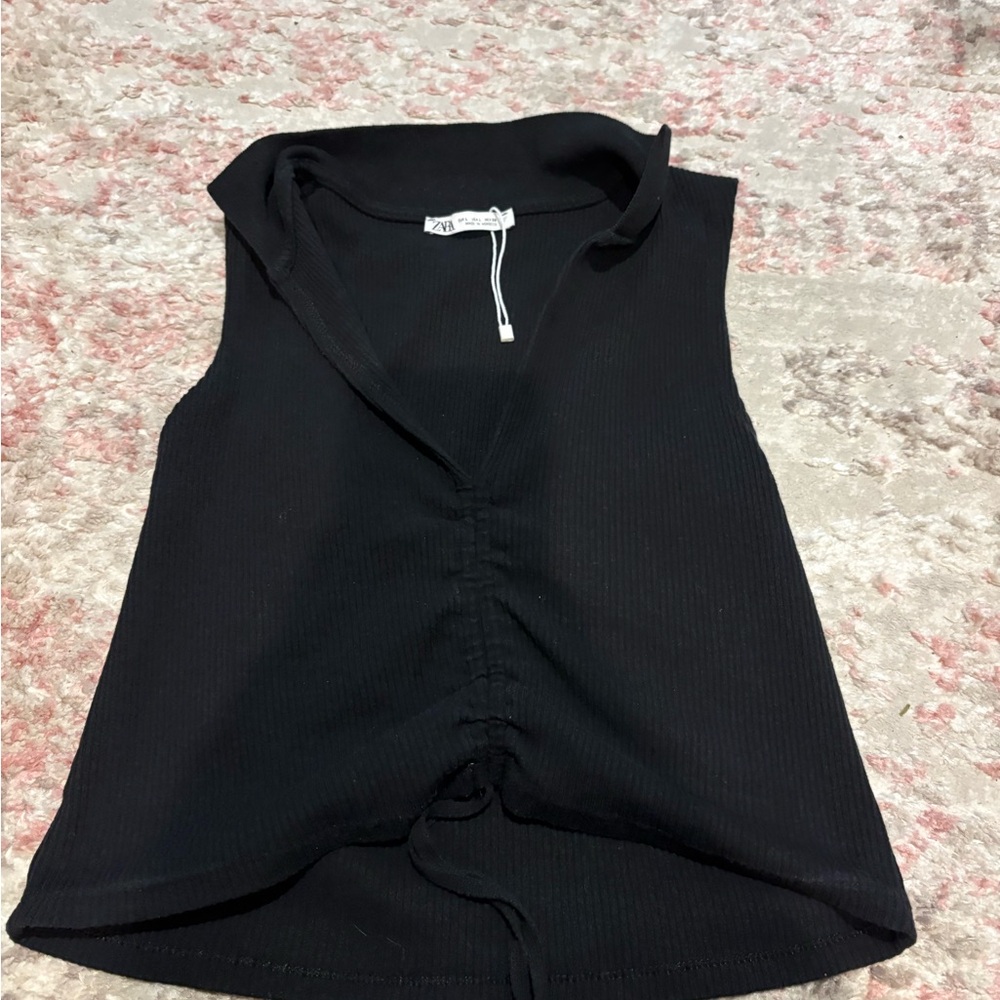 Zara Black Collared Ruched Sleeveless Cropped Tank